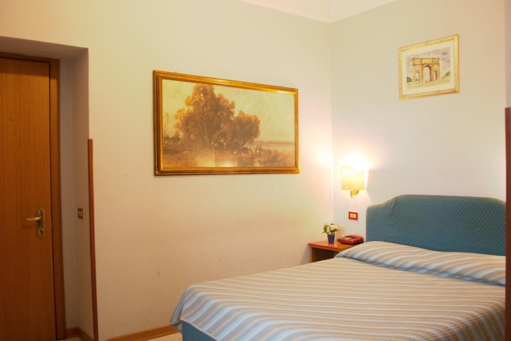 Hotel Giada Рим Стая снимка