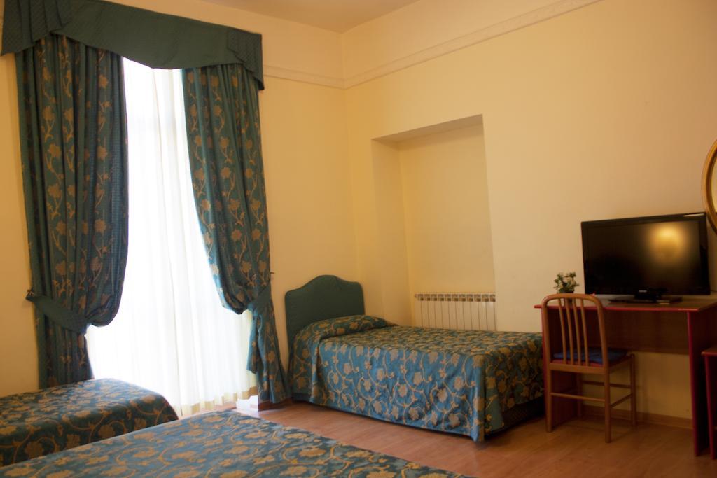 Hotel Giada Рим Стая снимка