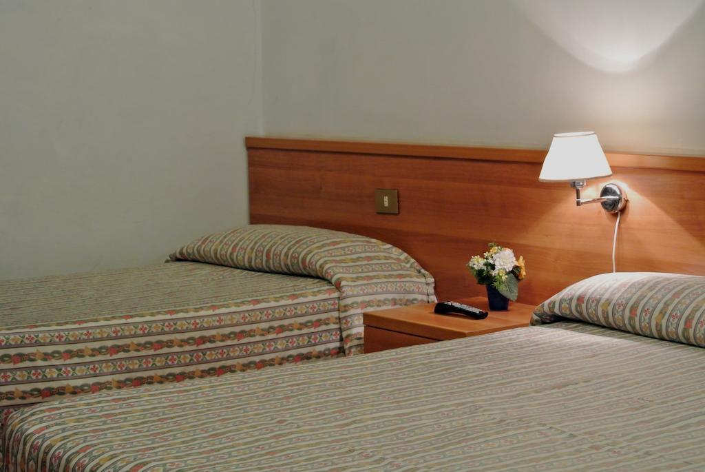 Hotel Giada Рим Стая снимка