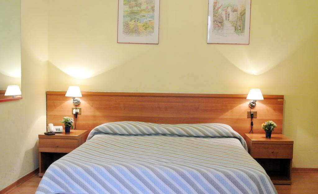 Hotel Giada Рим Стая снимка